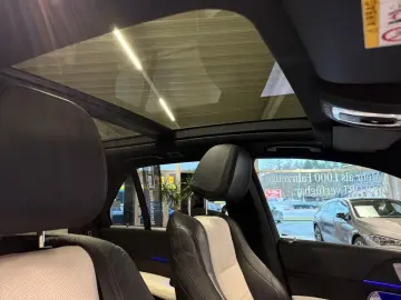 MERCEDES-BENZ GLE 350 de 4M AMG PANO DISTR BURMESTER AIRM
