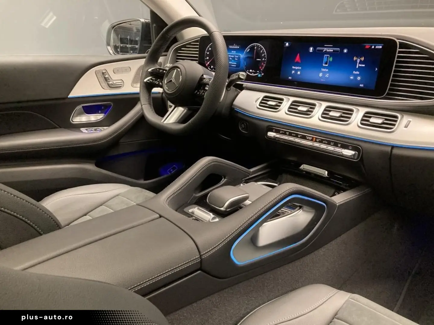 MERCEDES-BENZ GLE 350 de 4M Cp AMG Pano Night ACC PDC Navi