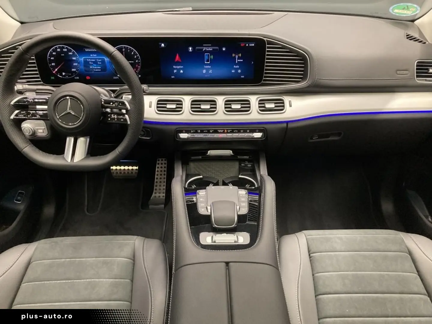 MERCEDES-BENZ GLE 350 de 4M Cp AMG Pano Night ACC PDC Navi