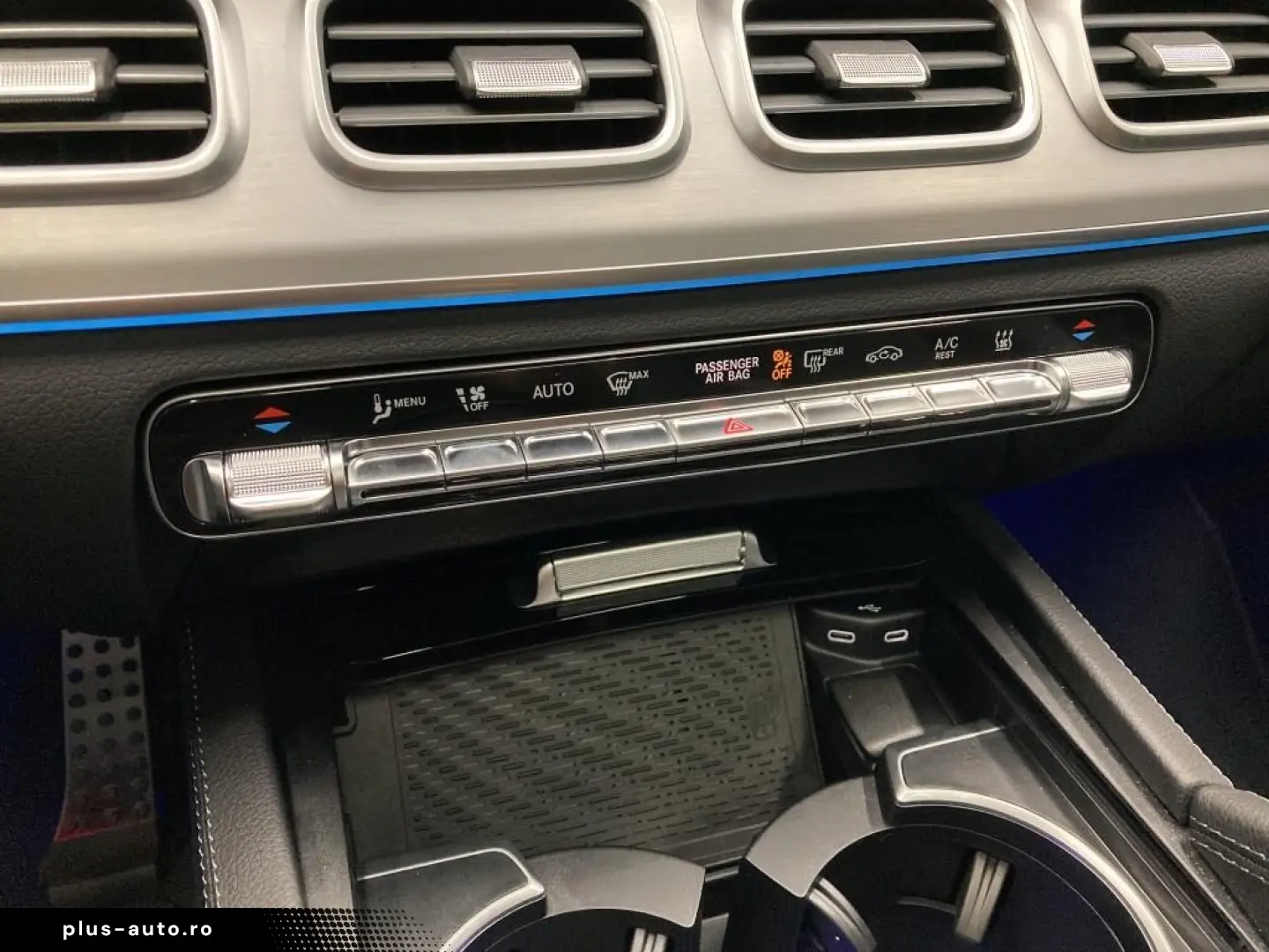 MERCEDES-BENZ GLE 350 de 4M Cp AMG Pano Night ACC PDC Navi