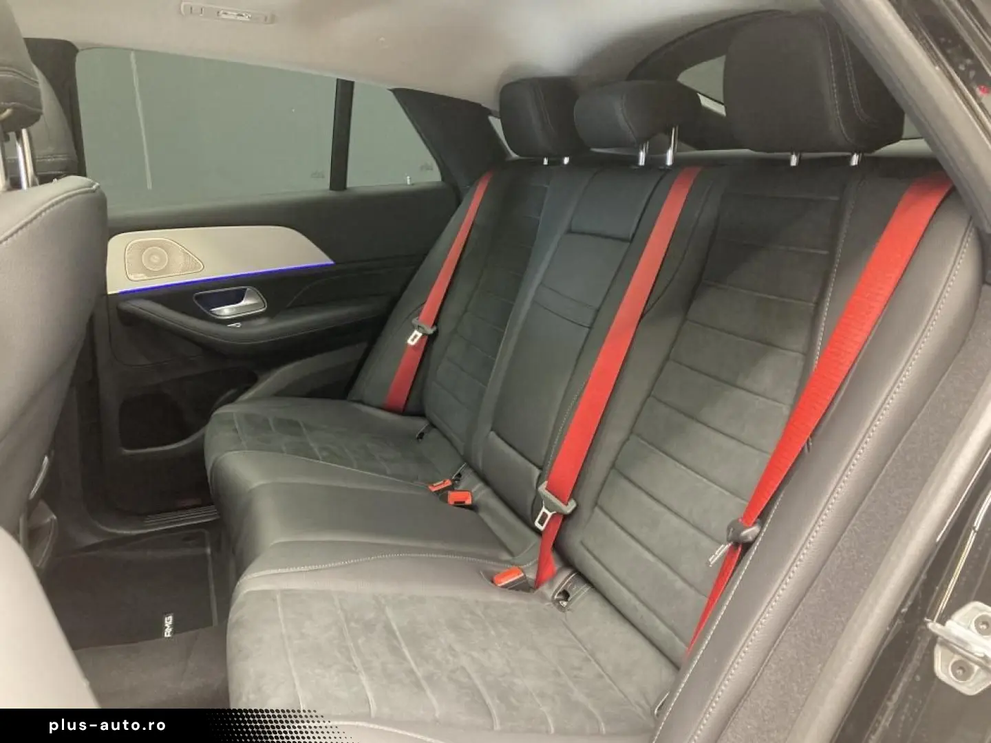 MERCEDES-BENZ GLE 350 de 4M Cp AMG Pano Night ACC PDC Navi