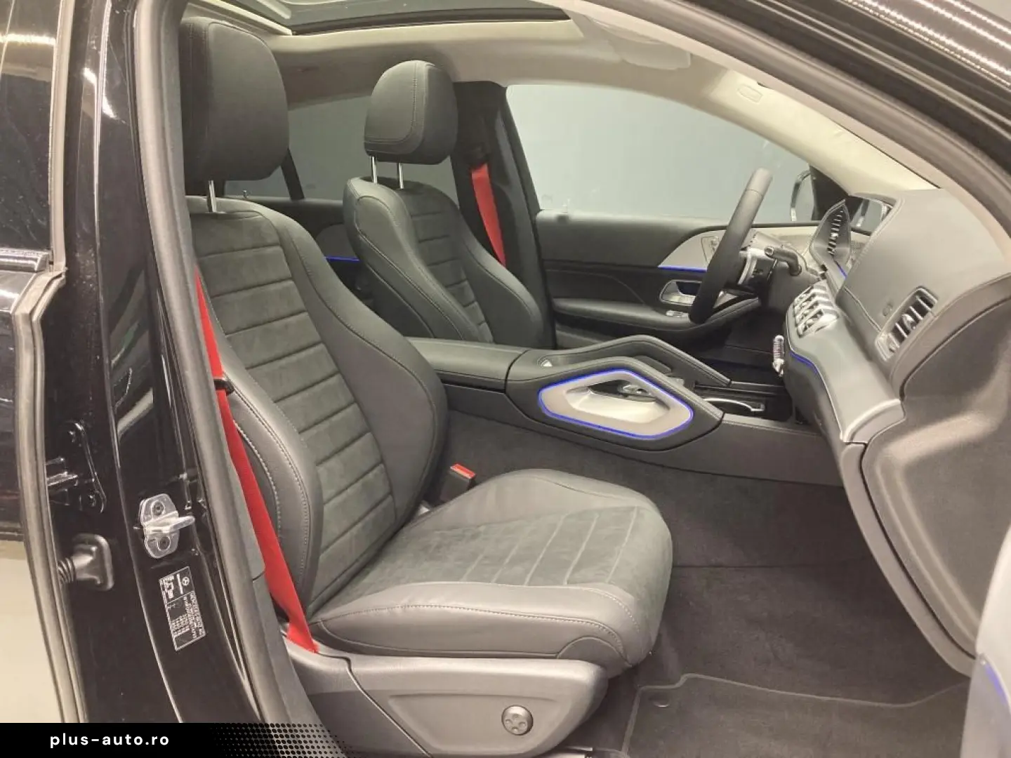 MERCEDES-BENZ GLE 350 de 4M Cp AMG Pano Night ACC PDC Navi