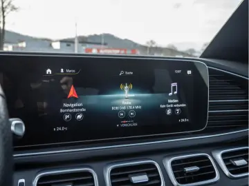 MERCEDES-BENZ GLE 350 e 4M Coupé AMG AHK Distr. LED Pano