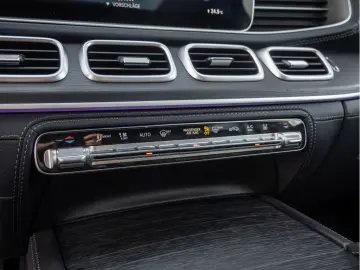 MERCEDES-BENZ GLE 350 e 4M Coupé AMG AHK Distr. LED Pano