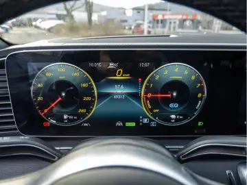MERCEDES-BENZ GLE 350 e 4M Coupé AMG AHK Distr. LED Pano
