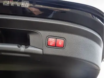 MERCEDES-BENZ GLE 350 e 4M Coupé AMG AHK Distr. LED Pano