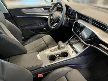AUDI A6 Limousine 55 TFSI e quattro S tronic Design