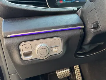 MERCEDES-BENZ GLE 300 d AMG