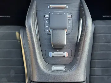 MERCEDES-BENZ GLE 300 d AMG