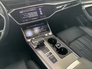 AUDI A6 50 HYBRID Q. S LINE PANO LEDER ALU21 NAVI