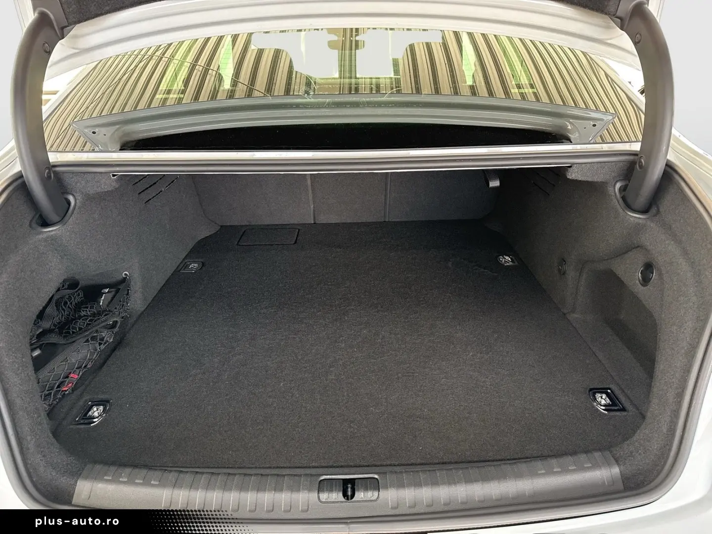 AUDI A6 50 HYBRID Q. S LINE PANO LEDER ALU21 NAVI