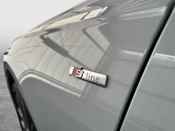 AUDI A6 50 HYBRID Q. S LINE PANO LEDER ALU21 NAVI