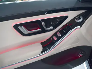 MERCEDES-BENZ S400d 4Matic Long  AMG-Line  Panorama