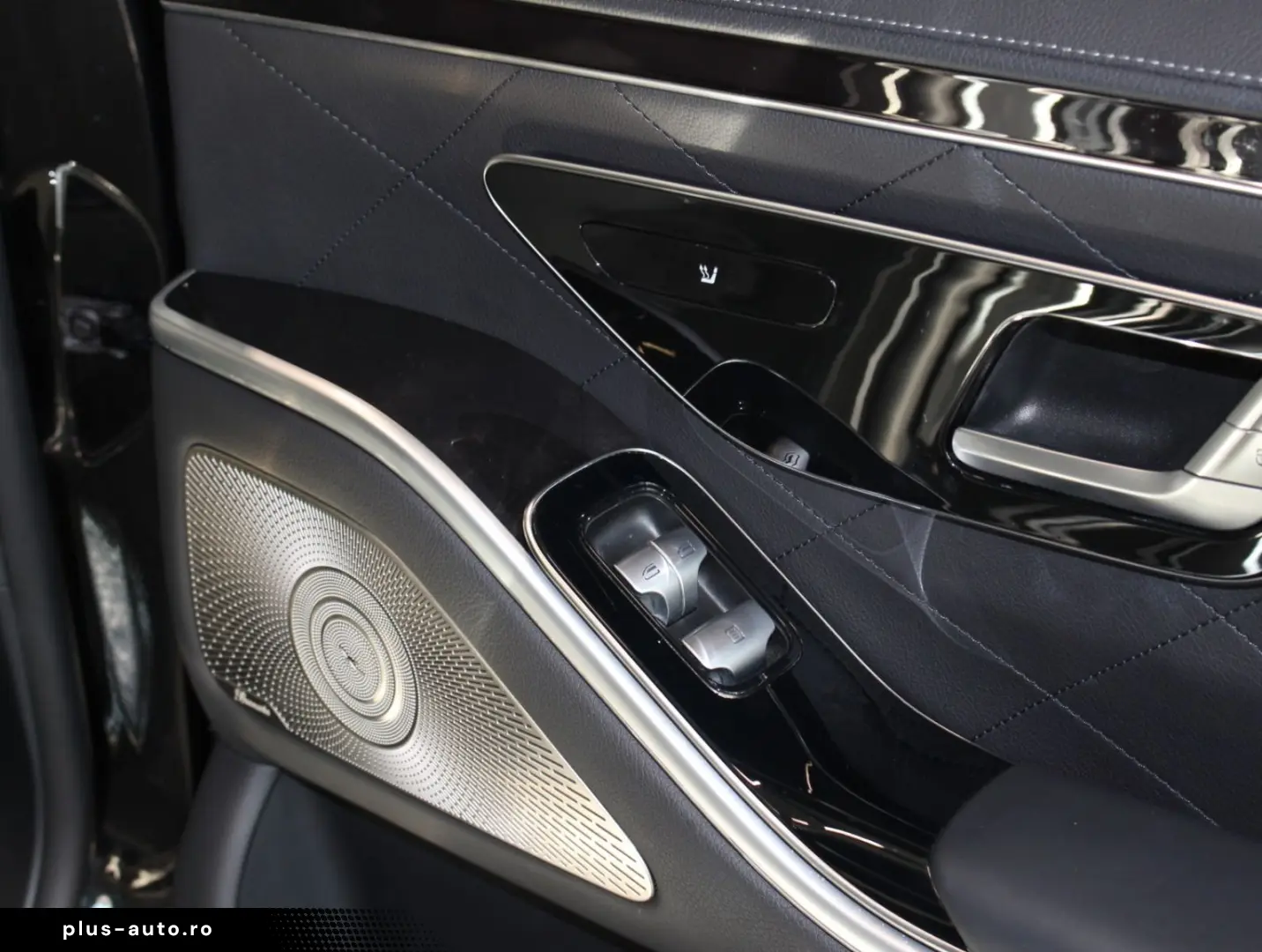 MERCEDES-BENZ S 400d L 4MATIC AMG Line Pano HUD Standh.