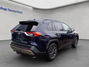 TOYOTA RAV 4 2.5 4x2 Hybrid Team Deutschland