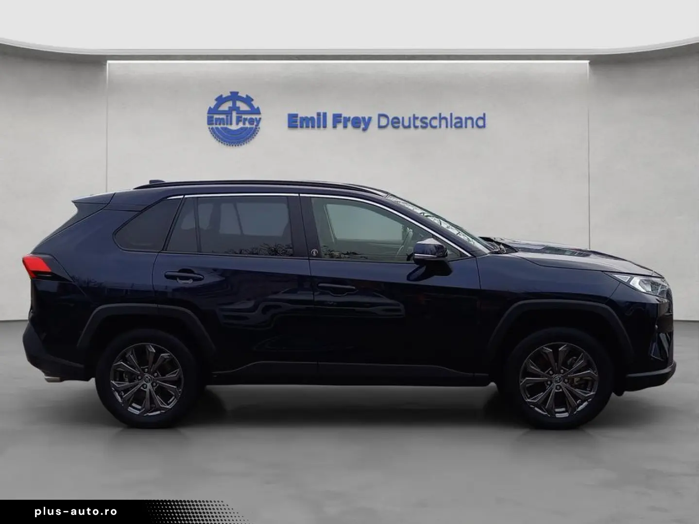 TOYOTA RAV 4 2.5 4x2 Hybrid Team Deutschland