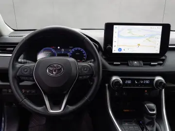 TOYOTA RAV 4 2.5 4x2 Hybrid Team Deutschland