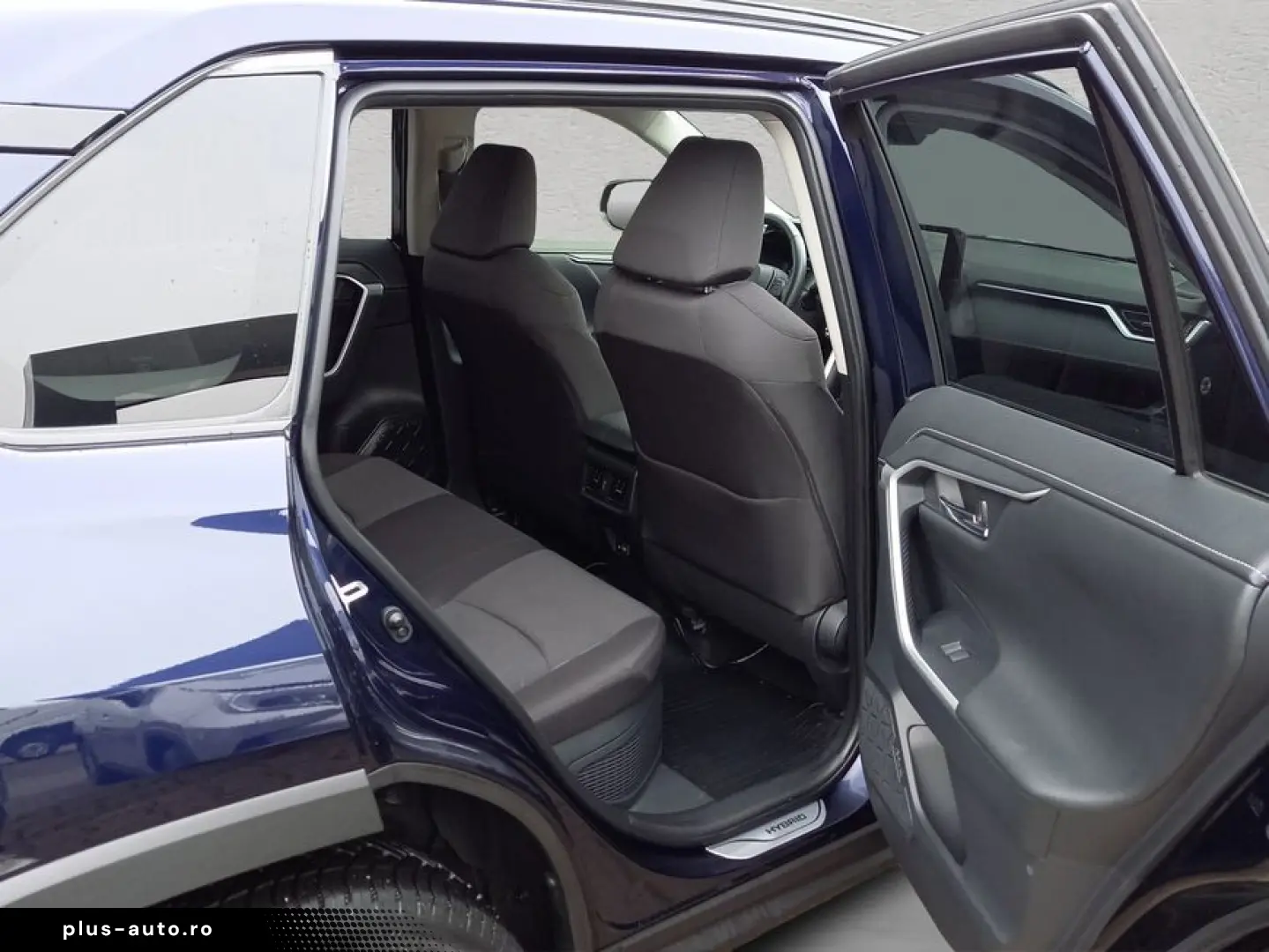 TOYOTA RAV 4 2.5 4x2 Hybrid Team Deutschland