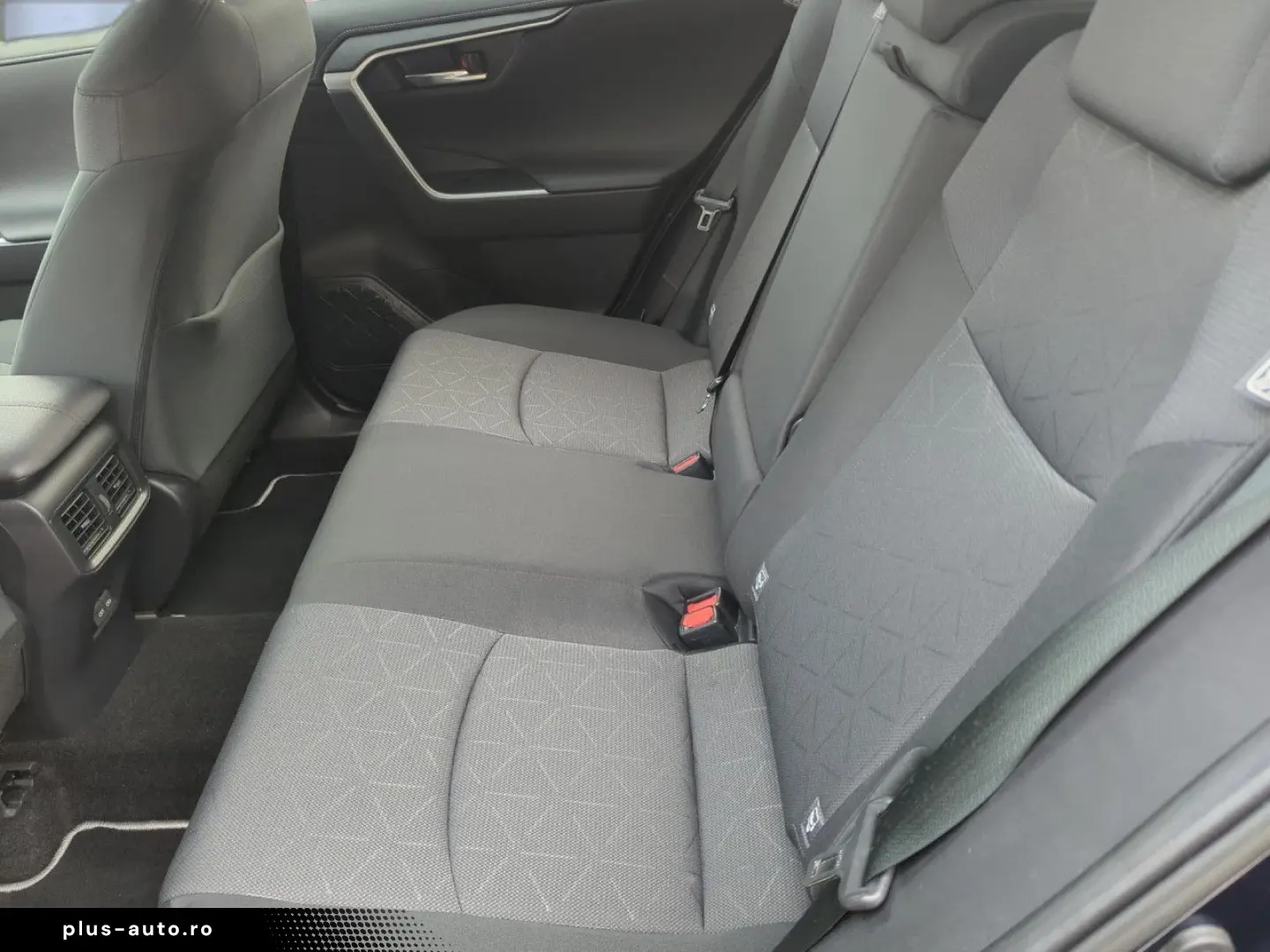 TOYOTA RAV4 Team D 2 5L Hybrid Automatik Bluetooth Navi