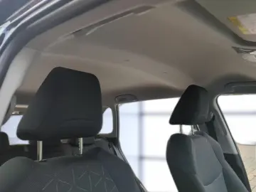 TOYOTA RAV4 Team D 2 5L Hybrid Automatik Bluetooth Navi