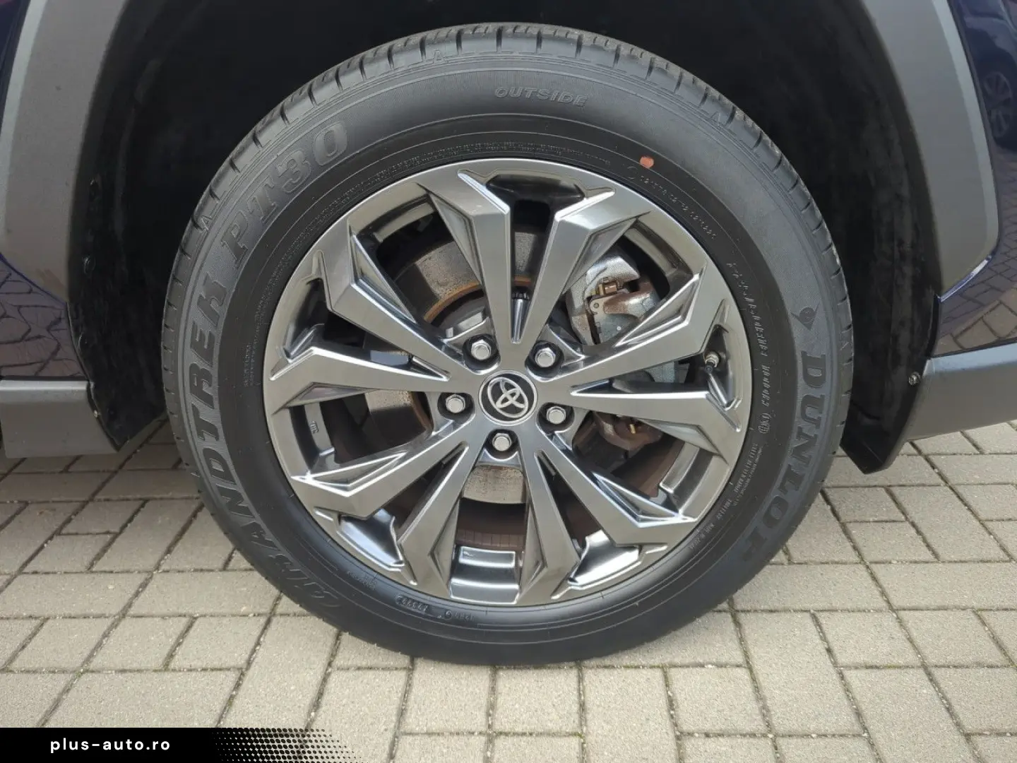 TOYOTA RAV4 Team D 2 5L Hybrid Automatik Bluetooth Navi