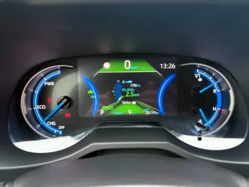 TOYOTA RAV 4 RAV4 Hybrid Style FWD LED KAMERA LEDER