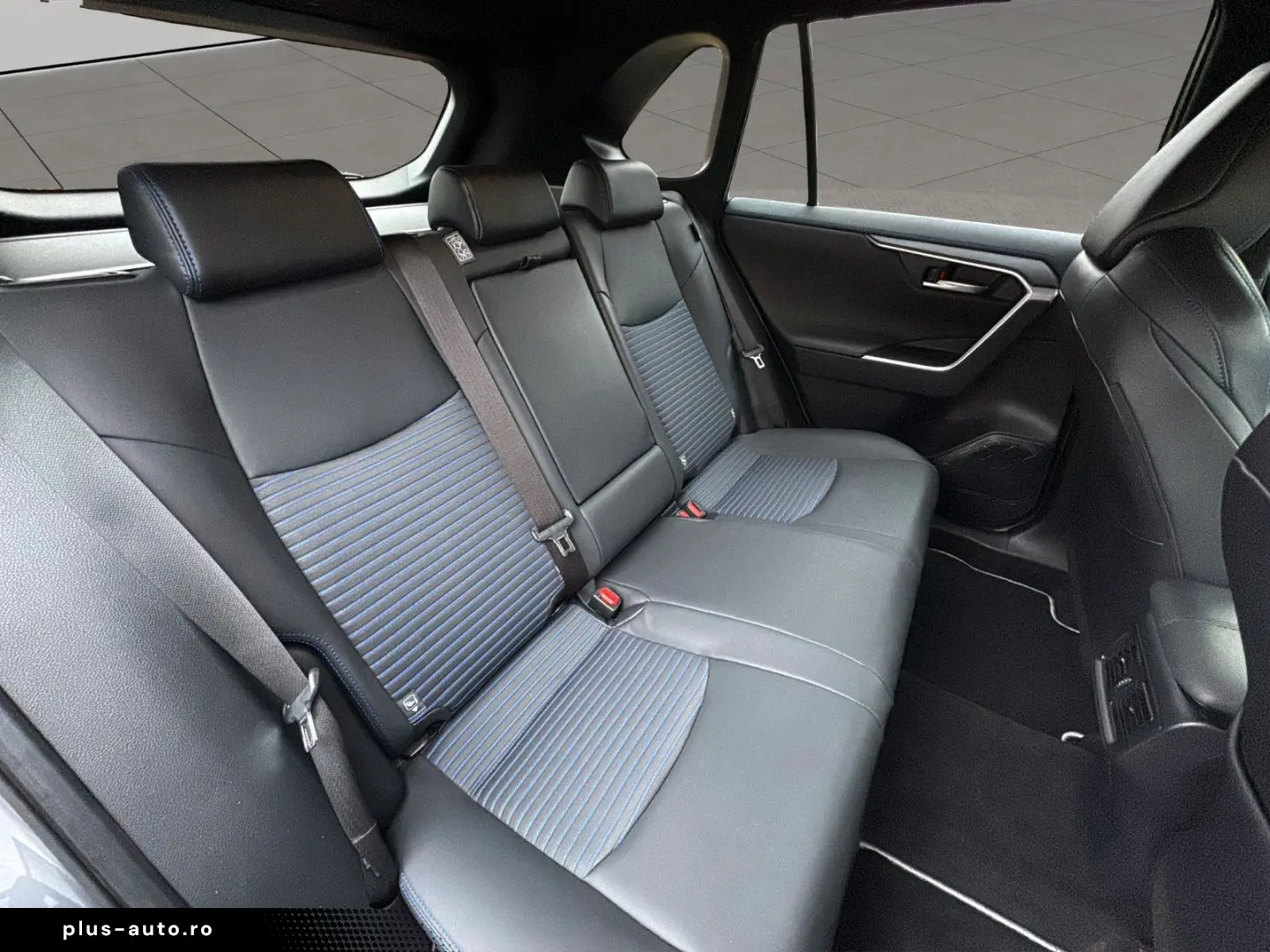 TOYOTA RAV 4 RAV4 Hybrid Style FWD LED KAMERA LEDER