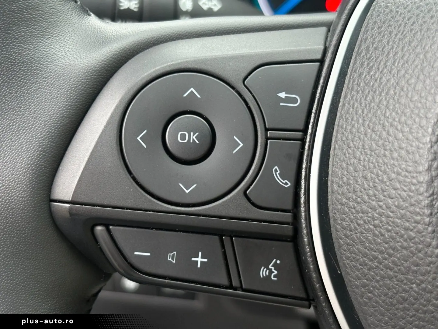 TOYOTA RAV 4 RAV4 Hybrid Style FWD LED KAMERA LEDER