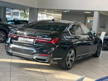 BMW 745e M Sport LASER FOND-ENTER HUD HARMAN MASSAGE
