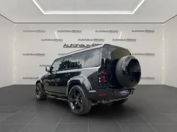 LAND ROVER Defender 110 X-Dynamic HSE PanD AHK 22Zoll Black