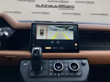 LAND ROVER Defender 110 X-Dynamic HSE PanD AHK 22Zoll Black