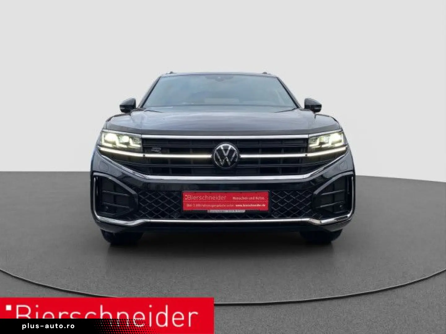 VW Touareg 3.0 TDI R-Line AHK PANO LUFT 20