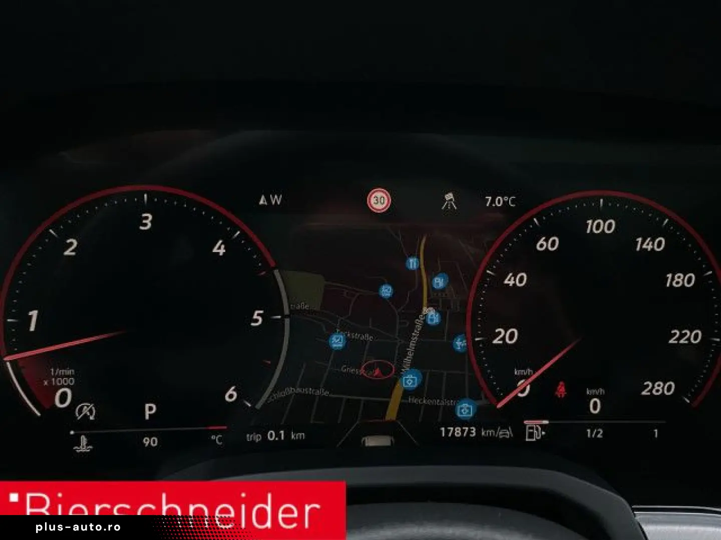 VW Touareg 3.0 TDI R-Line AHK PANO LUFT 20