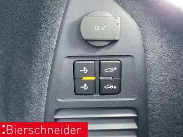 VW Touareg 3.0 TDI R-Line AHK PANO LUFT 20