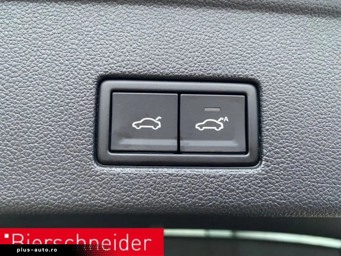 VW Touareg 3.0 TDI R-Line AHK PANO LUFT 20