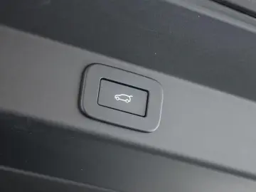 LAND ROVER Range Rover Sport D350 Autobiography BLACK AHK