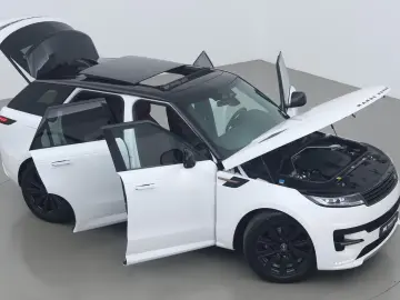 LAND ROVER Range Rover Sport 3.0 P550e Autobiography   Blac