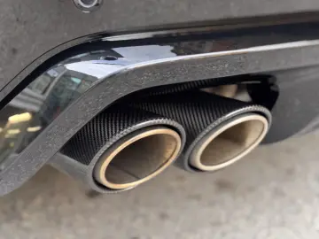 LAND ROVER Range Rover Sport SV Edition One Obsidian Black