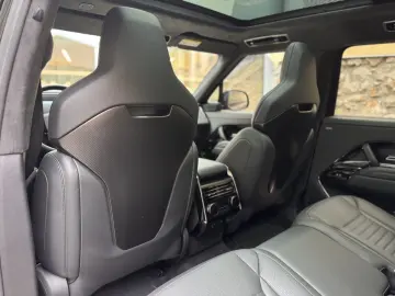 LAND ROVER Range Rover Sport SV Edition One Obsidian Black