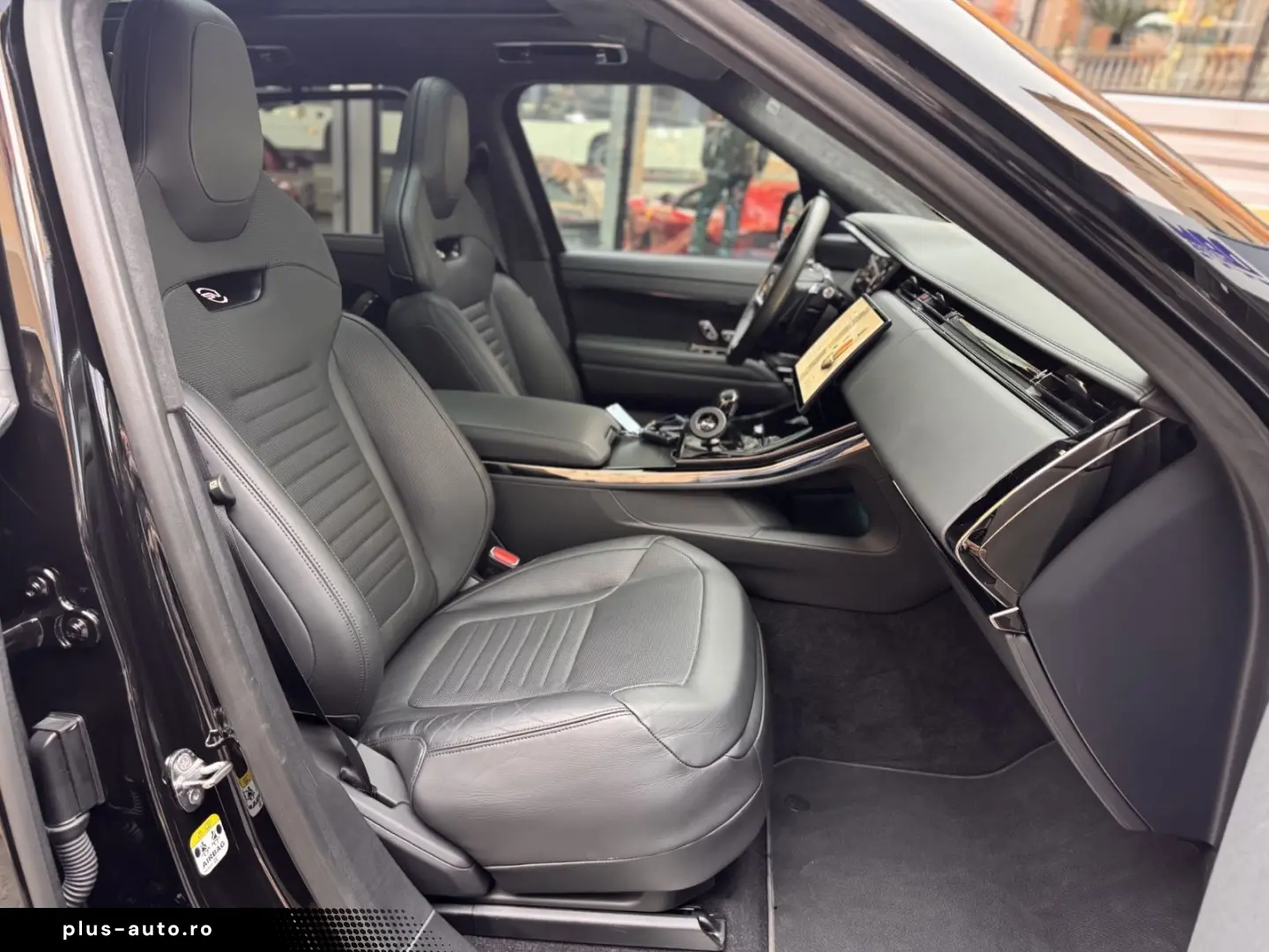 LAND ROVER Range Rover Sport SV Edition One Obsidian Black