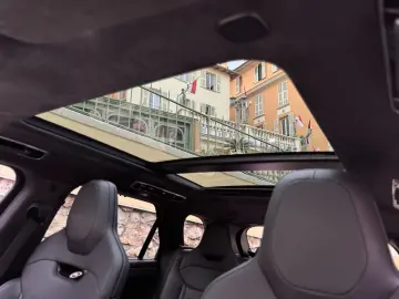 LAND ROVER Range Rover Sport SV Edition One Obsidian Black