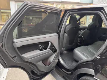 LAND ROVER Range Rover Sport SV Edition One Obsidian Black