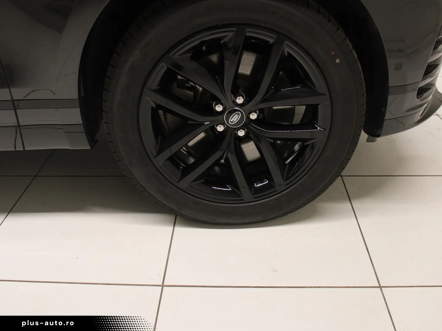 LAND ROVER Range Rover Velar P400e Hybrid Dynamic SE AHK HU