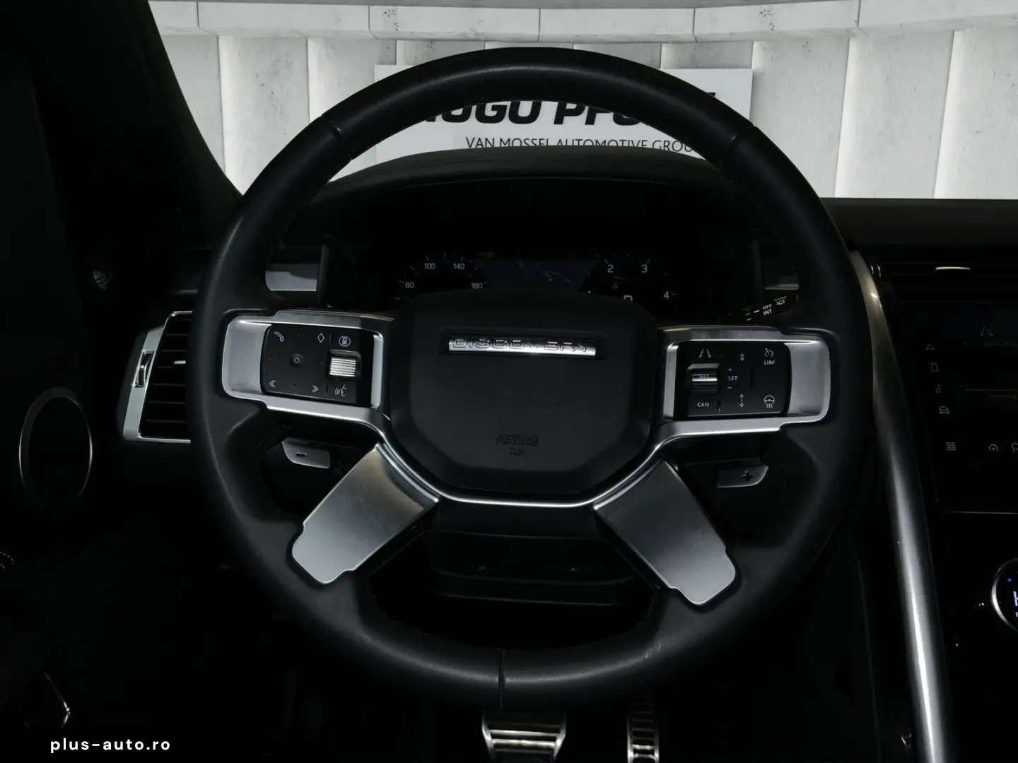 LAND ROVER Discovery D350 Dynamic SE   SD   Winter-Paket