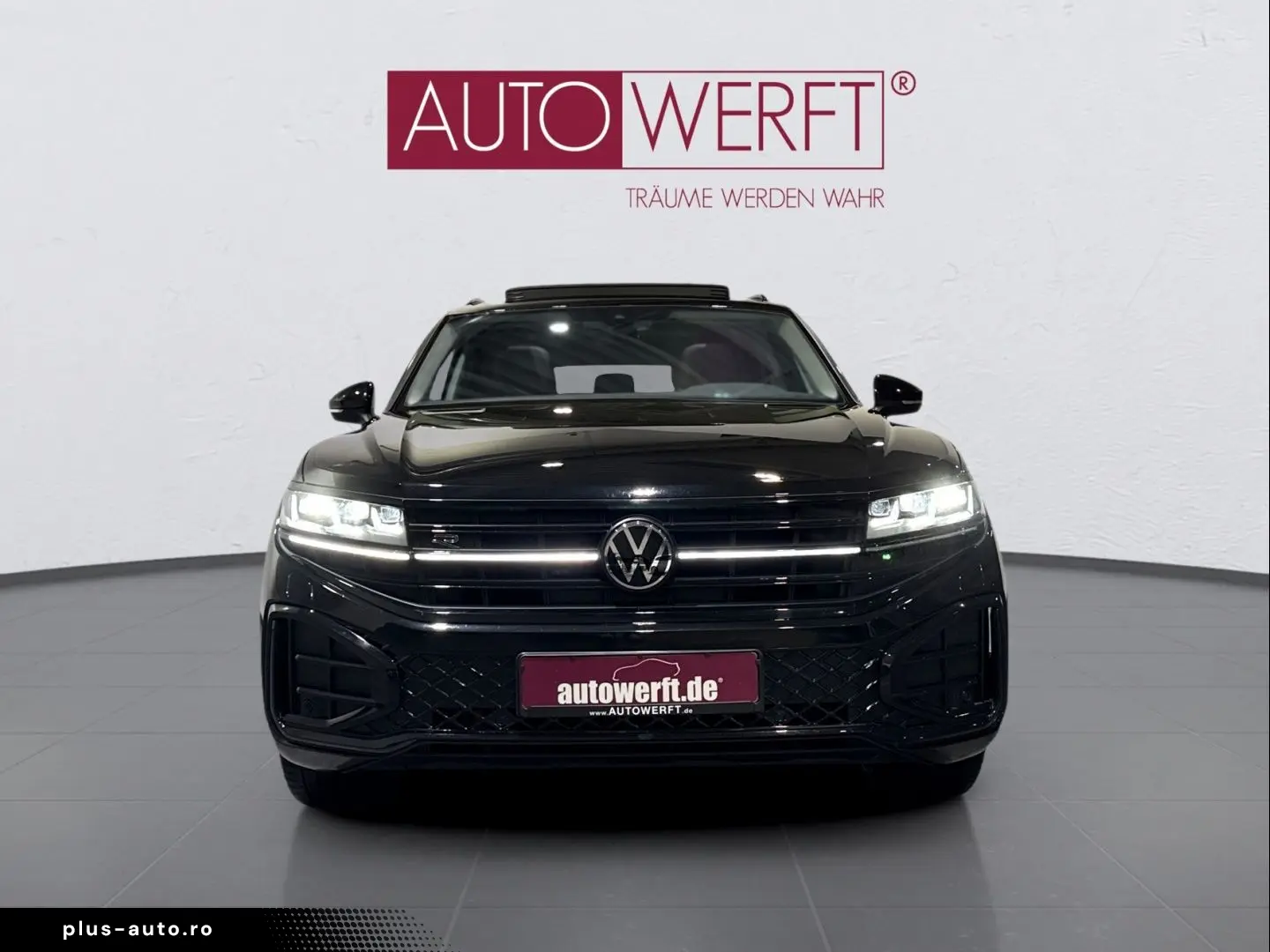 VW Touareg 3.0 TDI 4M R LINE BLACK MATRIX PANO AHK