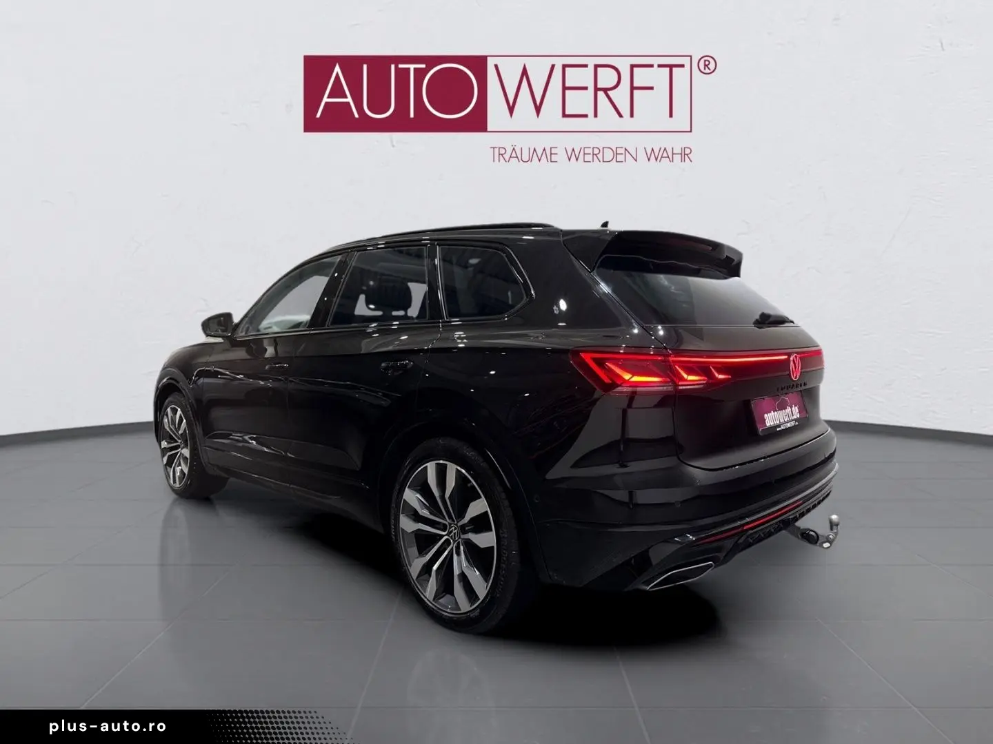 VW Touareg 3.0 TDI 4M R LINE BLACK MATRIX PANO AHK