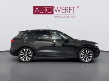 VW Touareg 3.0 TDI 4M R LINE BLACK MATRIX PANO AHK