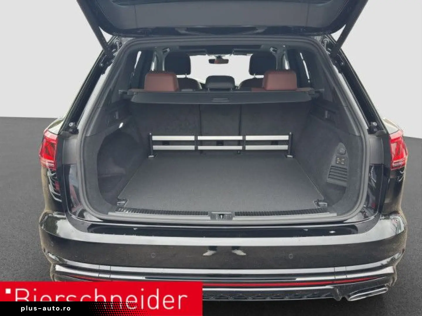 VW Touareg 3.0 TDI R-Line AHK PANO STAND IQ