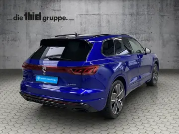 VW Touareg R 3.0 V6 TSI eHybrid 4Motion AHK Matrix
