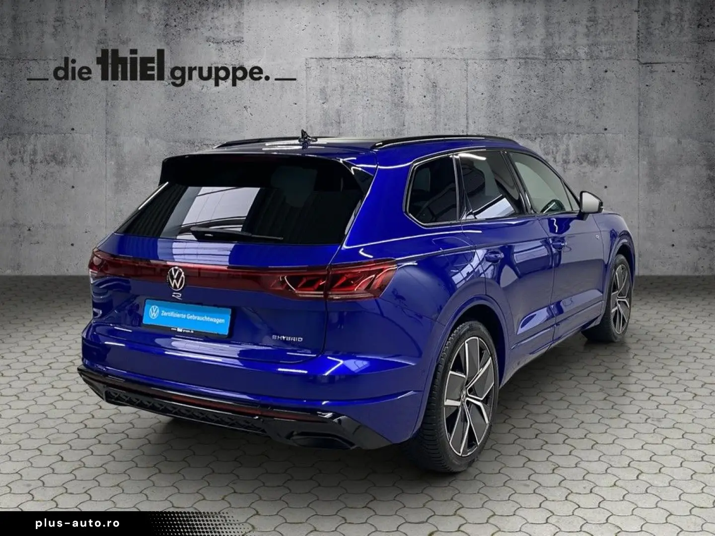 VW Touareg R 3.0 V6 TSI eHybrid 4Motion AHK Matrix